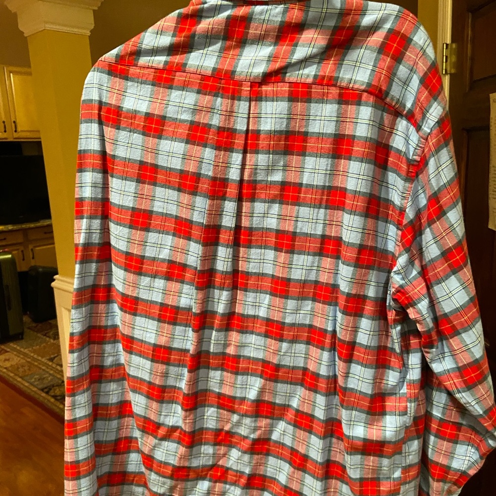 Vineyard vines flannel button down
